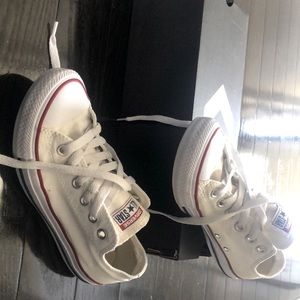 Converse Size 7